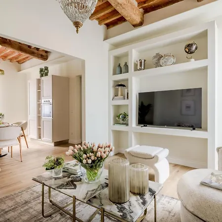 Casa Antonello Lucca